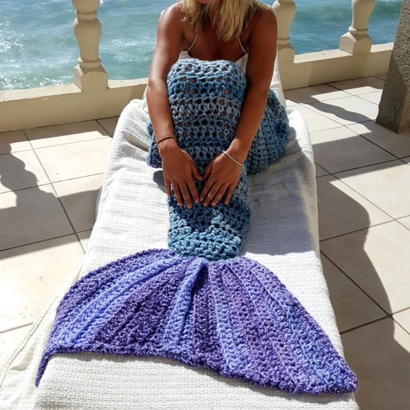 Custom Handmade Mermaid Tail Crochet Blanket, Blue and Pink - Picture 1 of 6